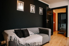 Modern & black - City - Netflix - Wifi - 4 Person